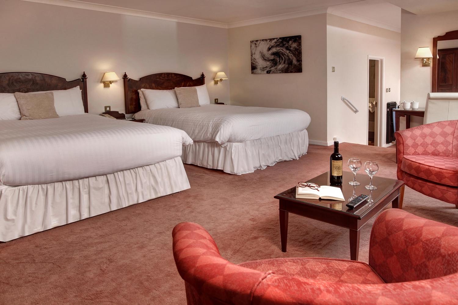 Best Western Plus Bentley Hotel, Leisure Club & Spa リンカーン エクステリア 写真