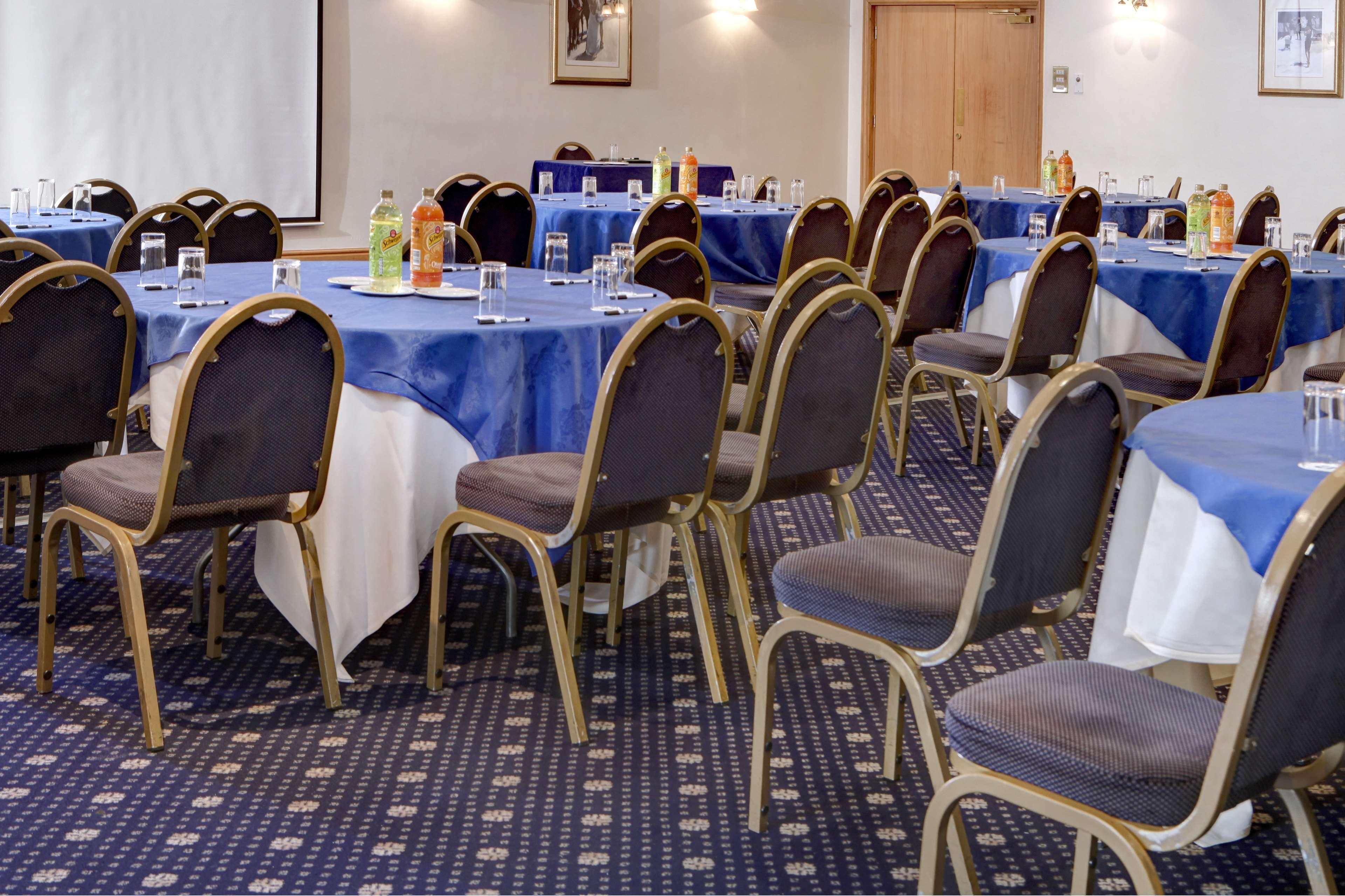 Best Western Plus Bentley Hotel, Leisure Club & Spa リンカーン エクステリア 写真