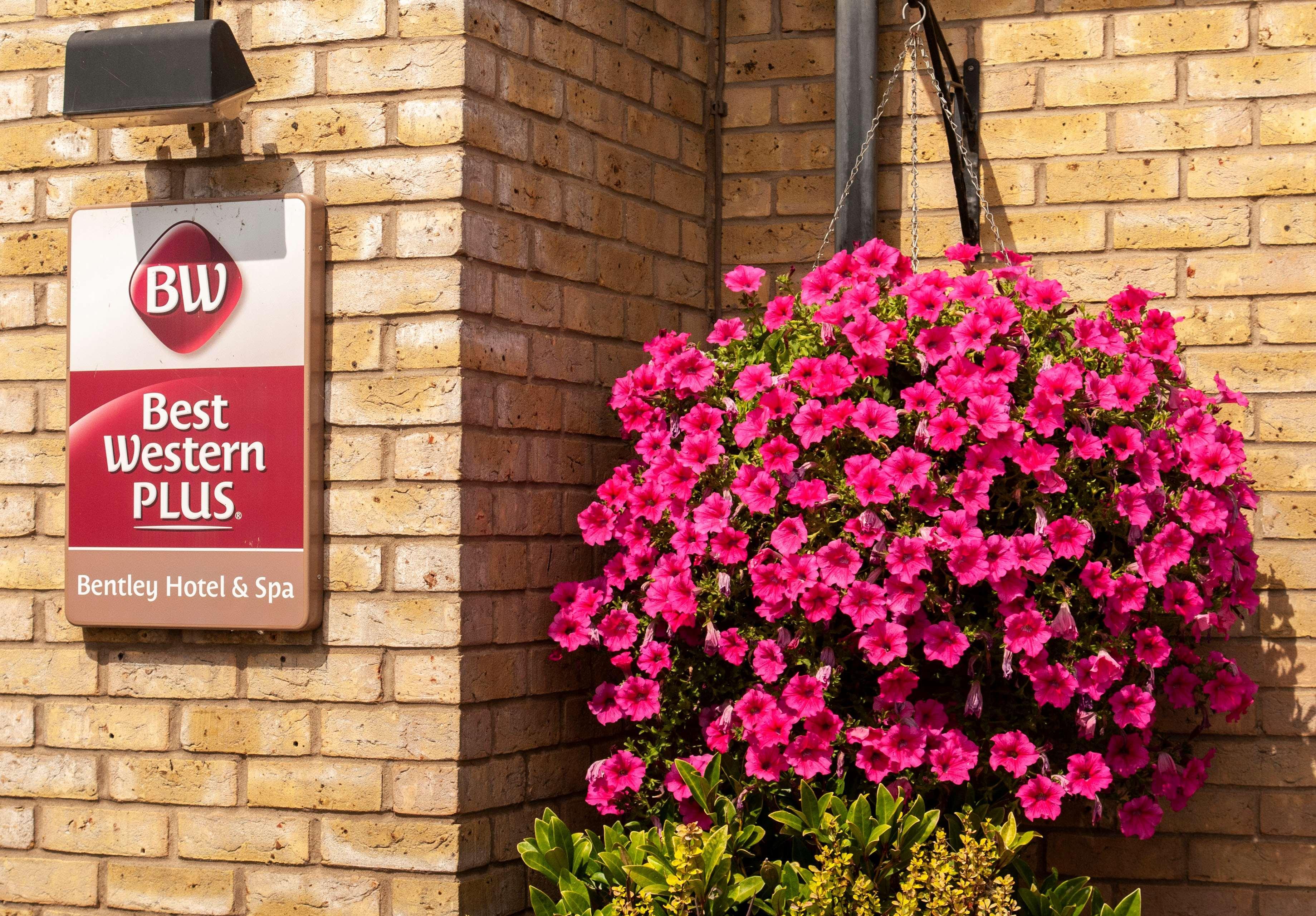 Best Western Plus Bentley Hotel, Leisure Club & Spa リンカーン エクステリア 写真