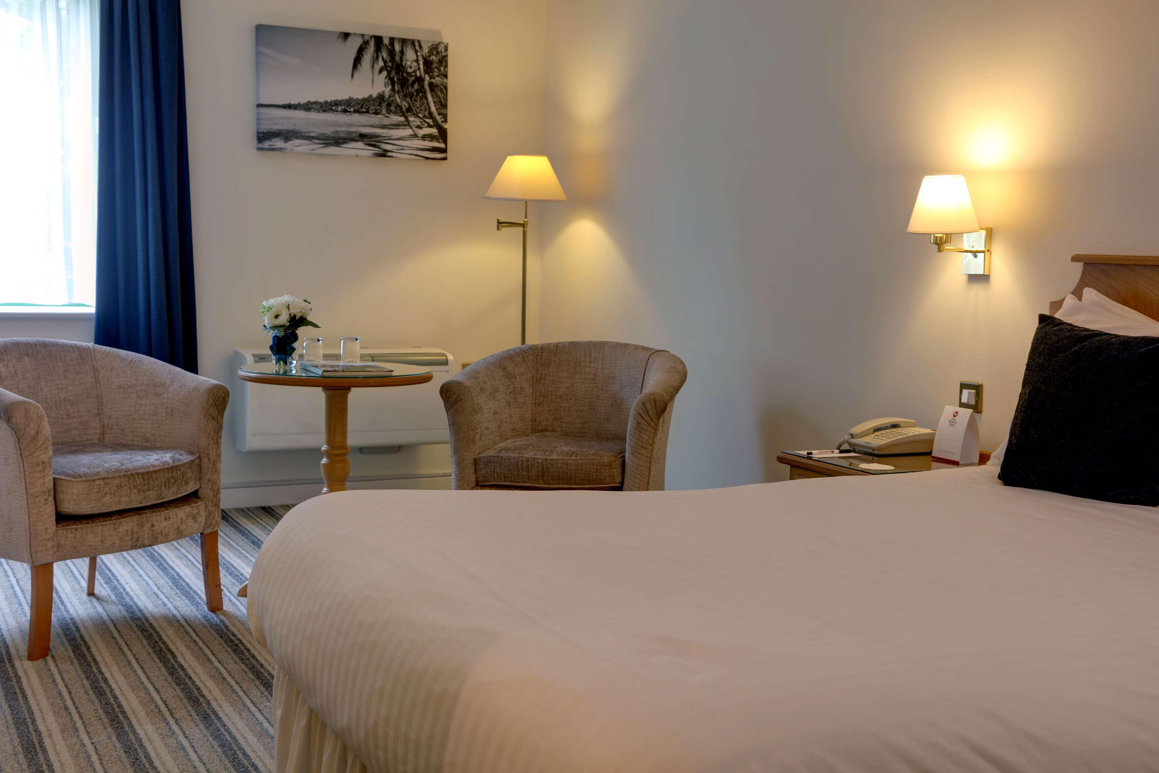 Best Western Plus Bentley Hotel, Leisure Club & Spa リンカーン エクステリア 写真
